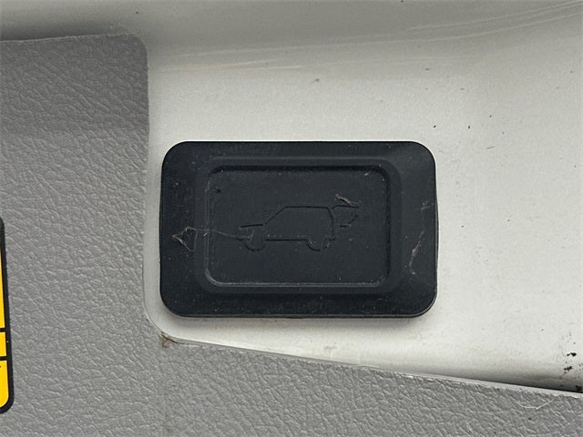 2011 Toyota Highlander SE