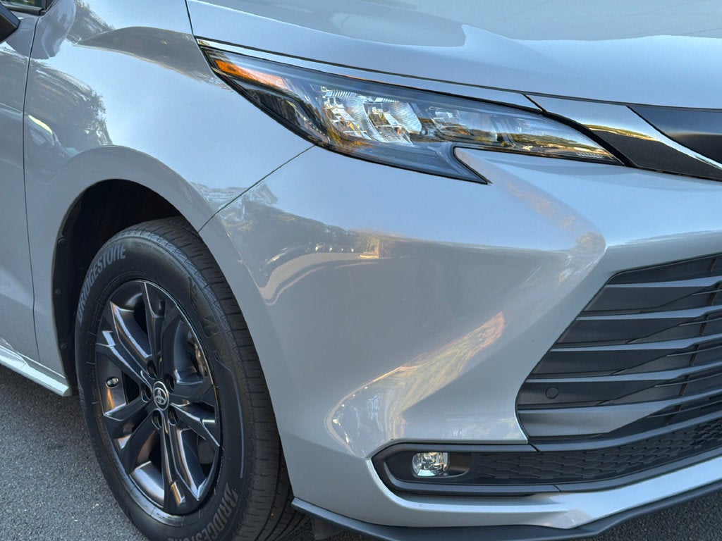 2024 Toyota Sienna Woodland Edition 7 Passenger