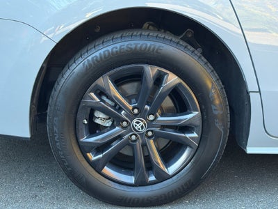 2024 Toyota Sienna Woodland Edition 7 Passenger