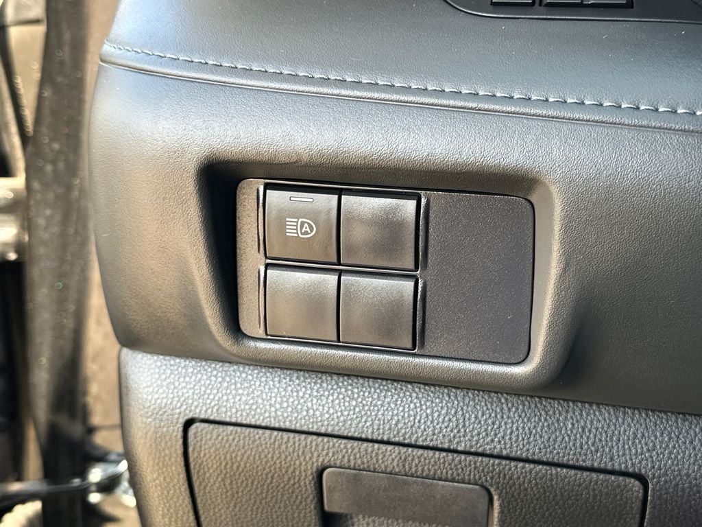 2022 Toyota Highlander L
