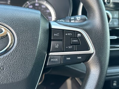 2022 Toyota Highlander L