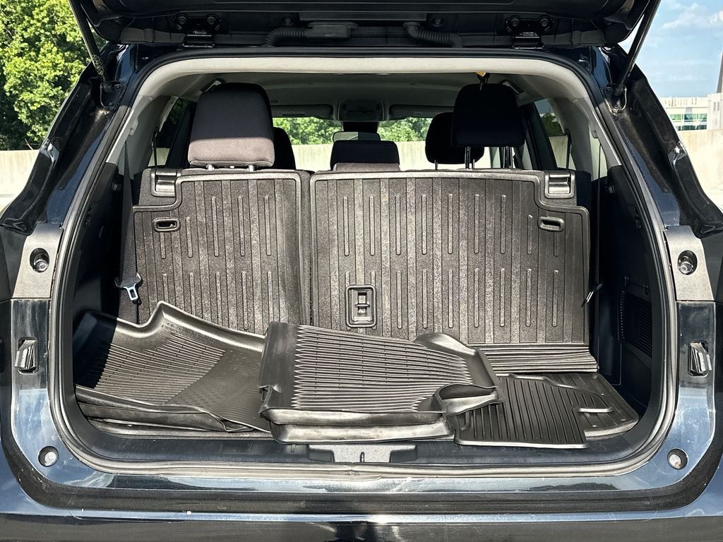 2022 Toyota Highlander L