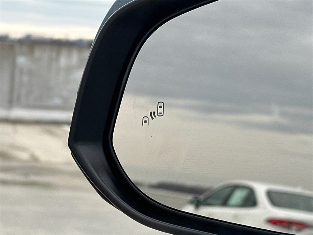 2023 Toyota Highlander Hybrid Platinum