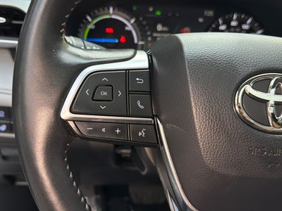 2021 Toyota Highlander Hybrid Platinum