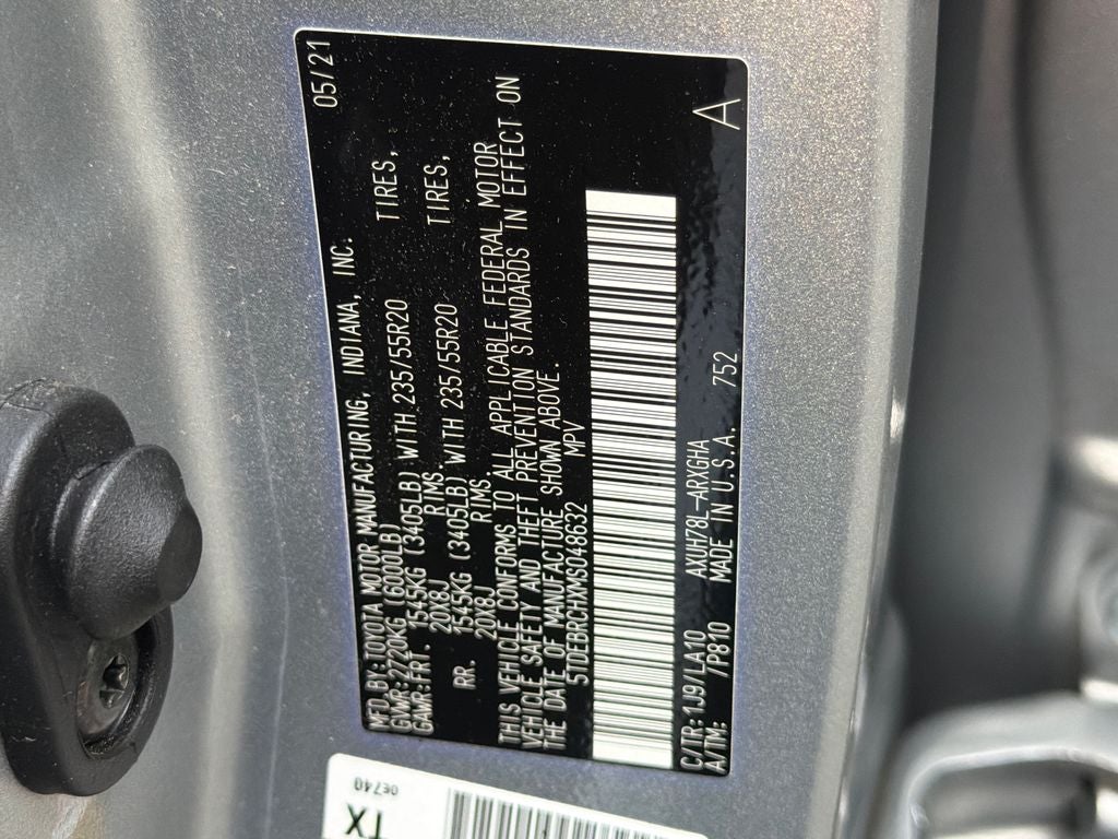 2021 Toyota Highlander Hybrid Platinum