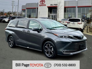 2025 Toyota Sienna Platinum 7 Passenger