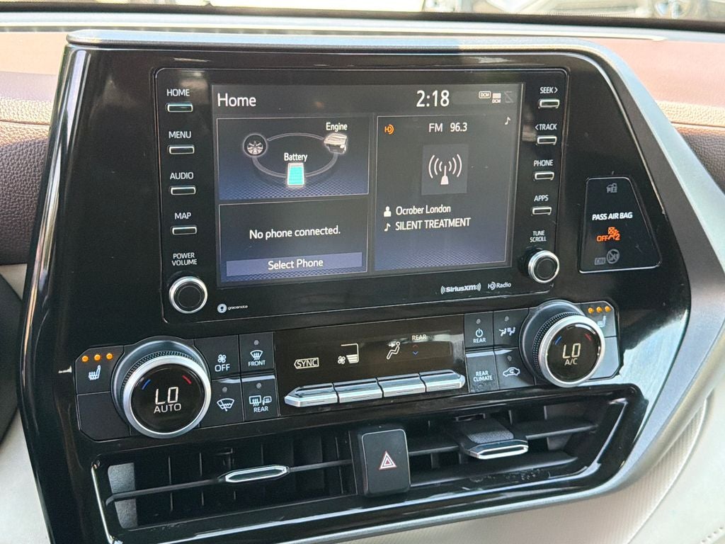 2022 Toyota Highlander Hybrid XLE