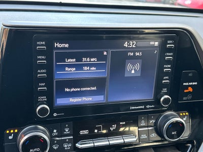 2022 Toyota Highlander Hybrid XLE