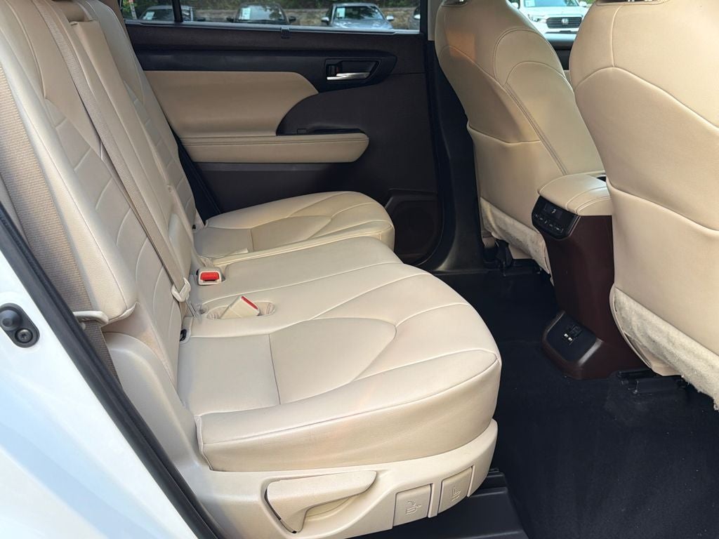 2021 Toyota Highlander XLE