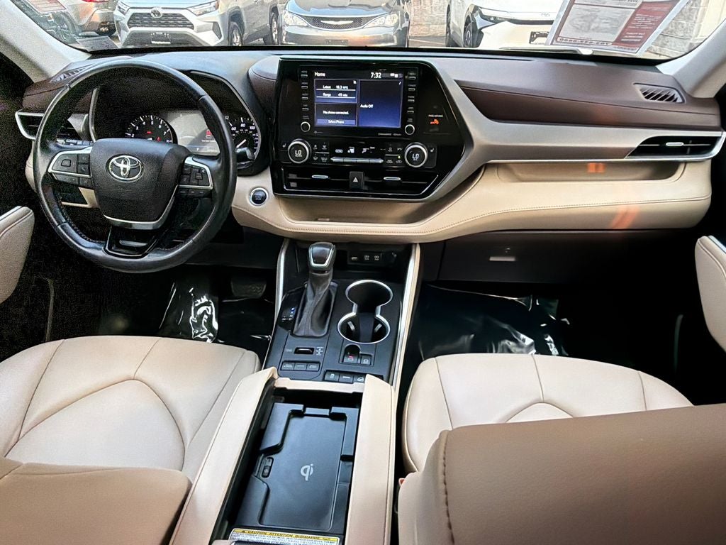 2021 Toyota Highlander XLE