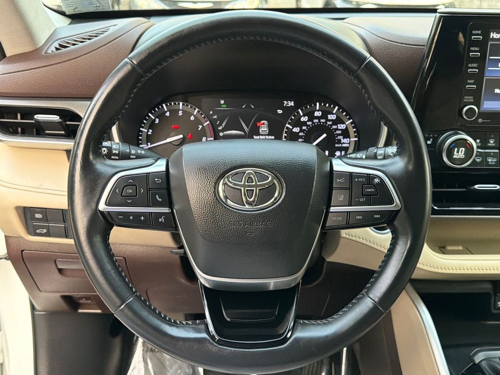 2021 Toyota Highlander XLE