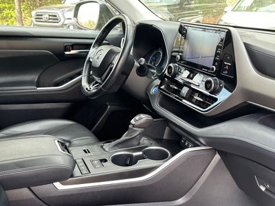 2020 Toyota Highlander Hybrid XLE