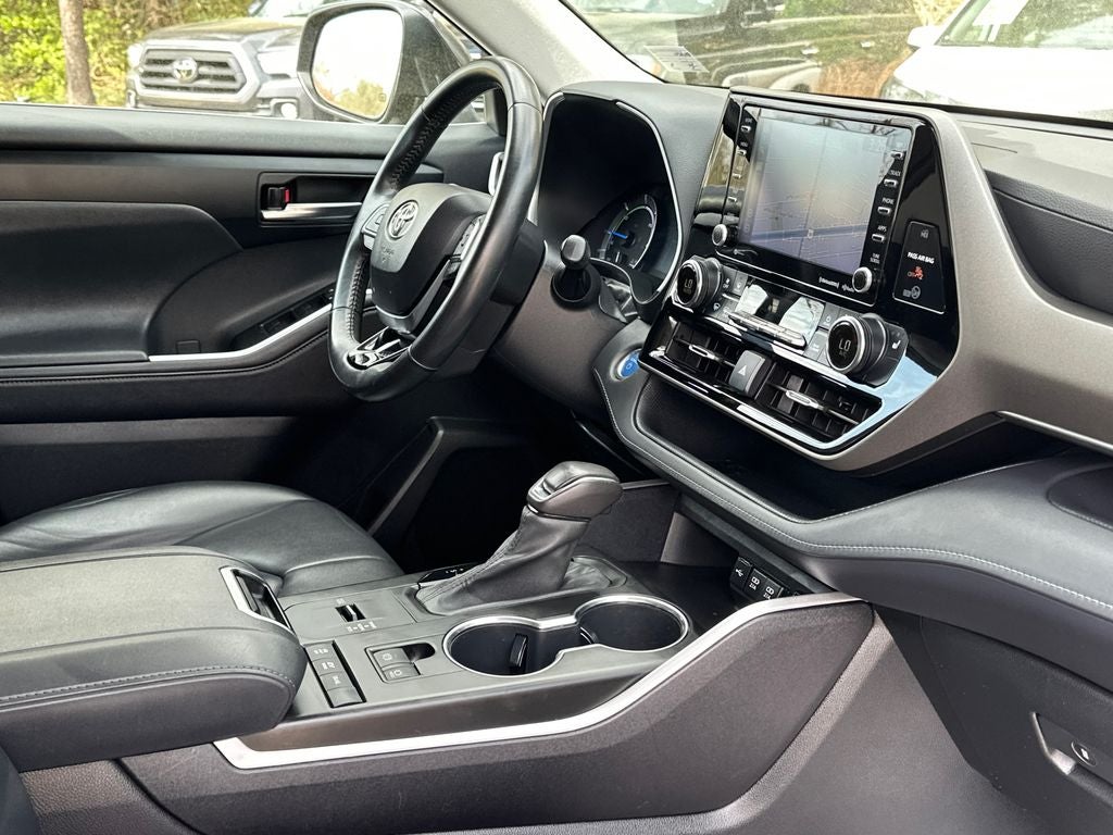 2020 Toyota Highlander Hybrid XLE