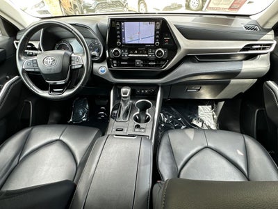2020 Toyota Highlander Hybrid XLE