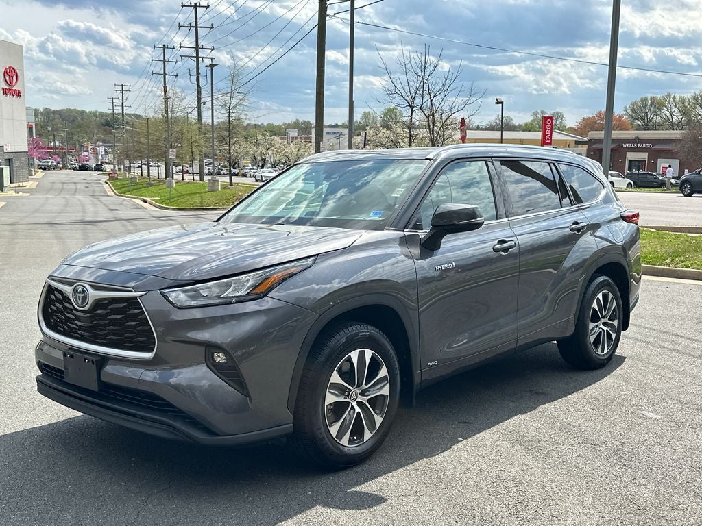 2020 Toyota Highlander Hybrid XLE