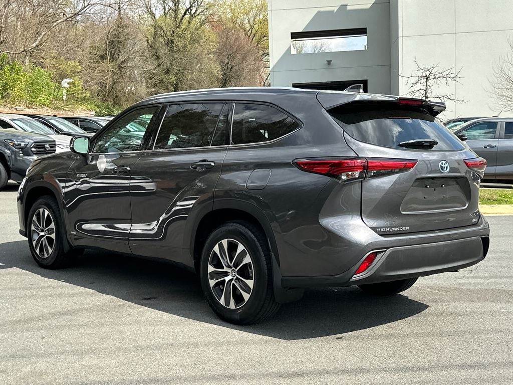 2020 Toyota Highlander Hybrid XLE