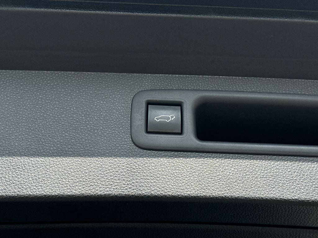 2020 Toyota Highlander Hybrid XLE