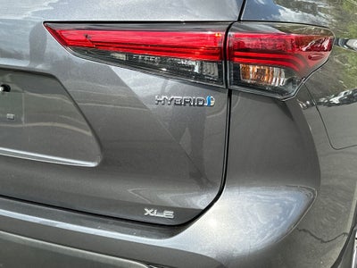 2020 Toyota Highlander Hybrid XLE