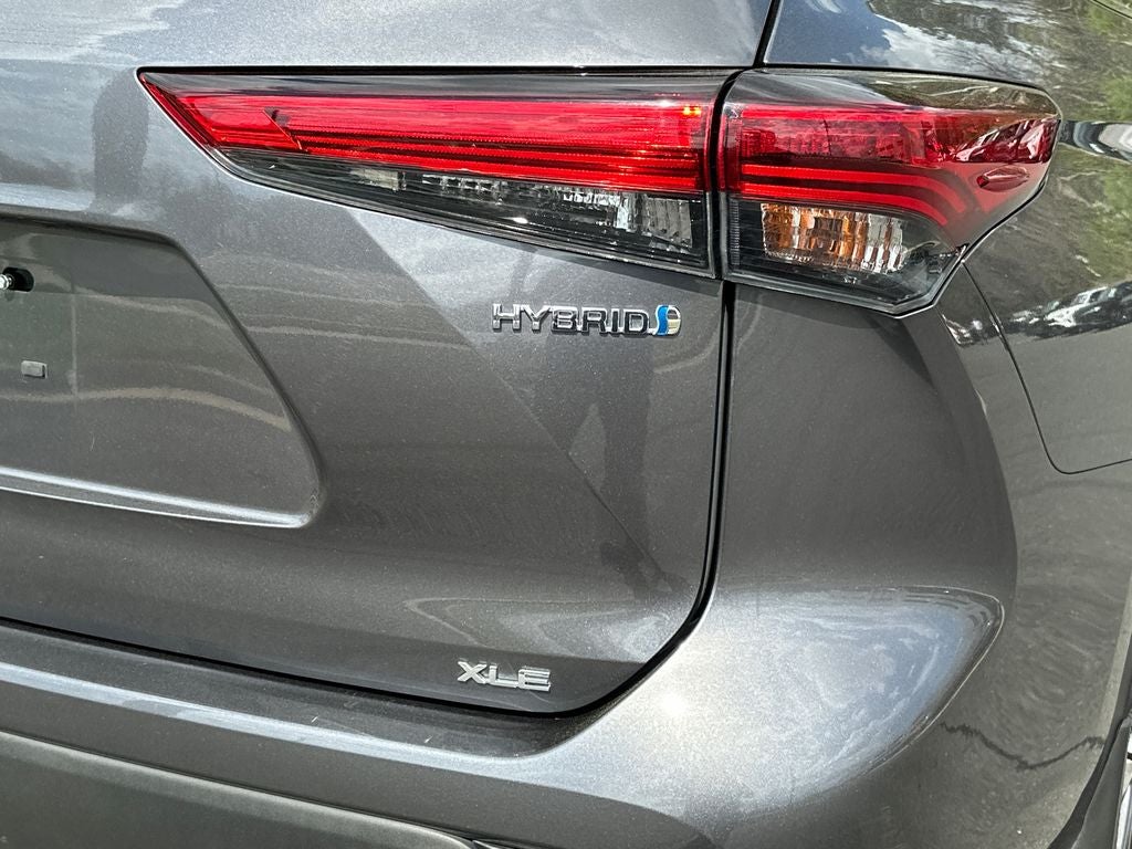 2020 Toyota Highlander Hybrid XLE