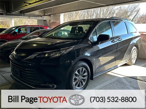 2022 Toyota Sienna XLE 7 Passenger