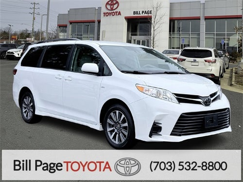 2020 Toyota Sienna LE 7 Passenger