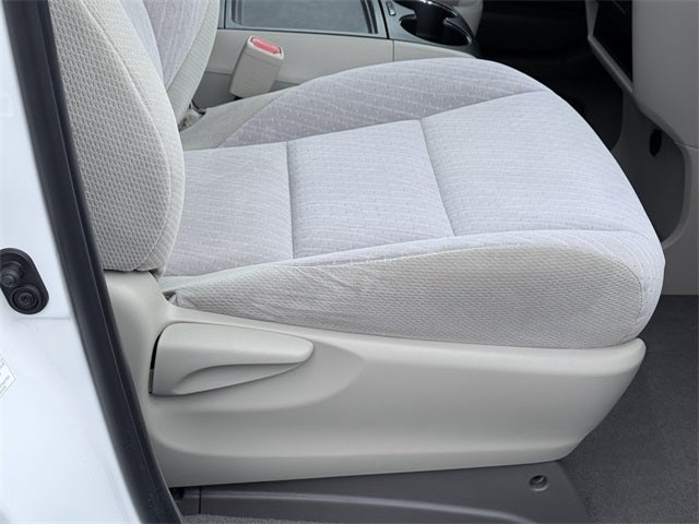 2020 Toyota Sienna LE 7 Passenger