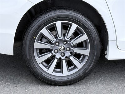 2020 Toyota Sienna LE 7 Passenger