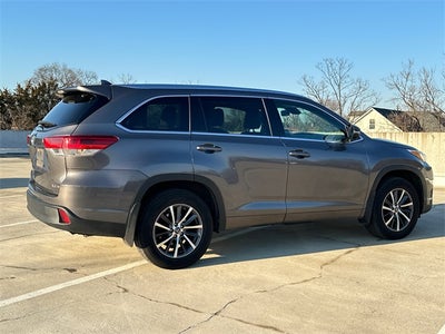 2017 Toyota Highlander XLE