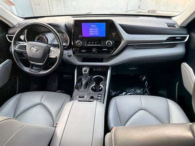 2023 Toyota Highlander Hybrid XLE