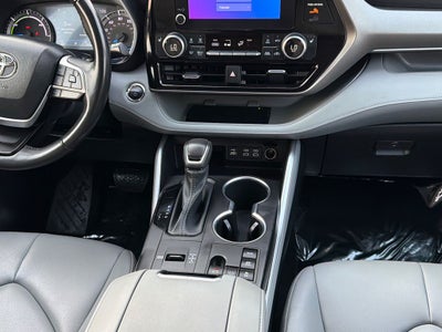 2023 Toyota Highlander Hybrid XLE
