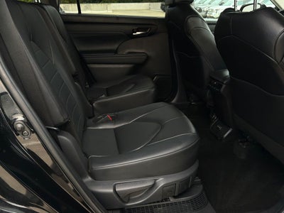 2024 Toyota Highlander Hybrid XLE