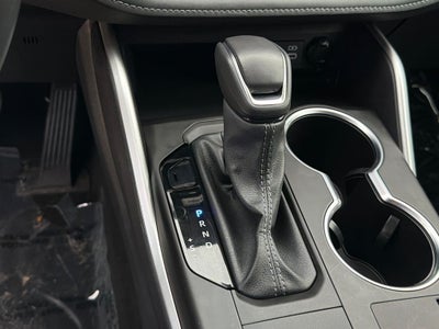 2024 Toyota Highlander Hybrid XLE