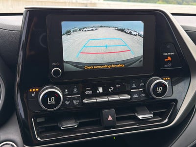 2024 Toyota Highlander Hybrid XLE