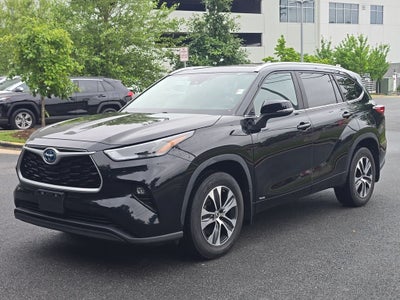 2023 Toyota Highlander Hybrid XLE