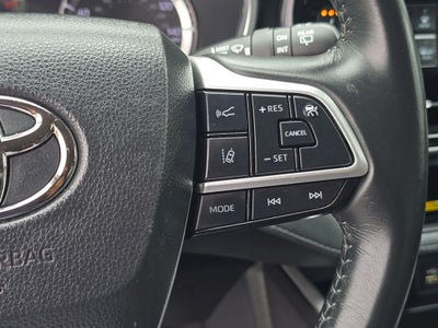 2023 Toyota Highlander Hybrid XLE