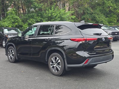 2023 Toyota Highlander Hybrid XLE