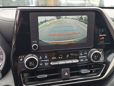 2023 Toyota Highlander Hybrid XLE
