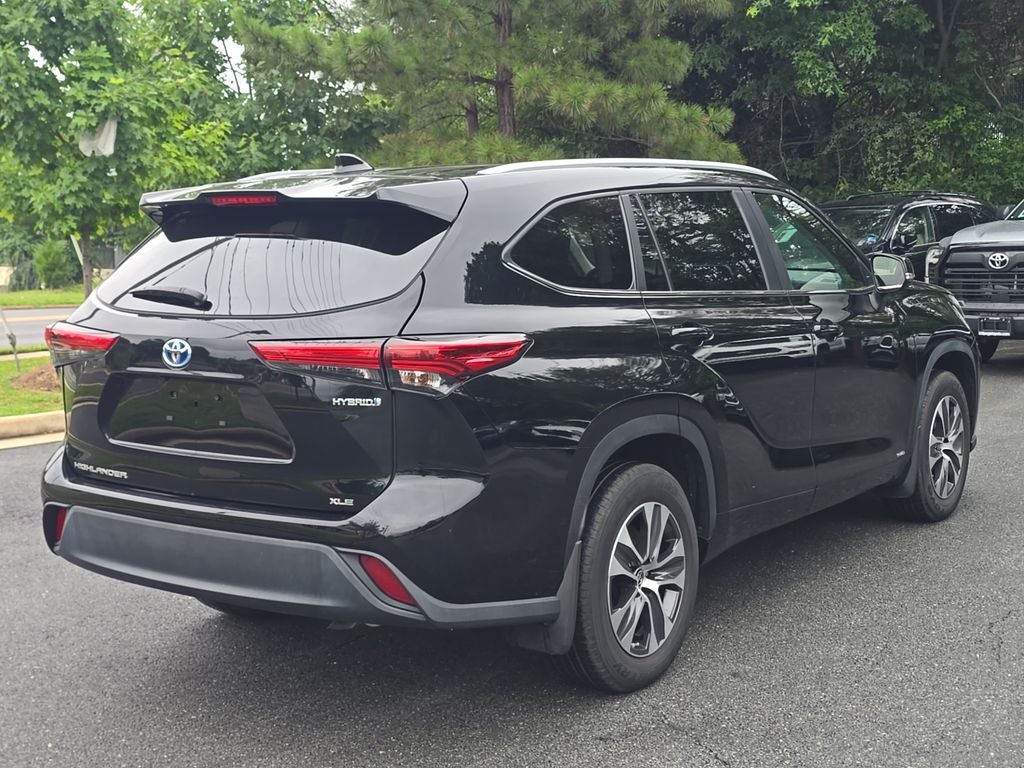 2023 Toyota Highlander Hybrid XLE