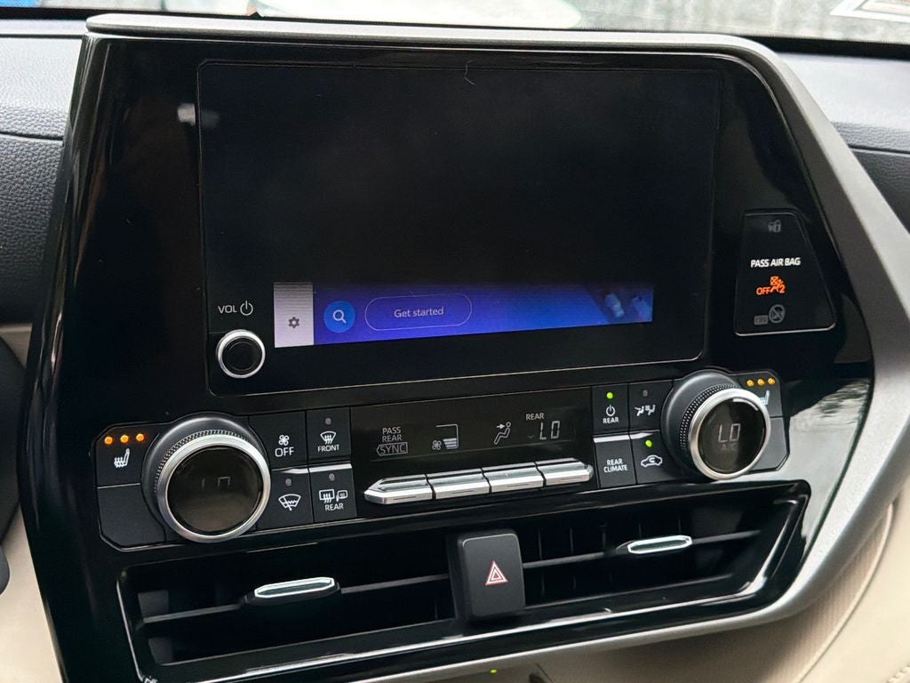2023 Toyota Highlander Hybrid XLE