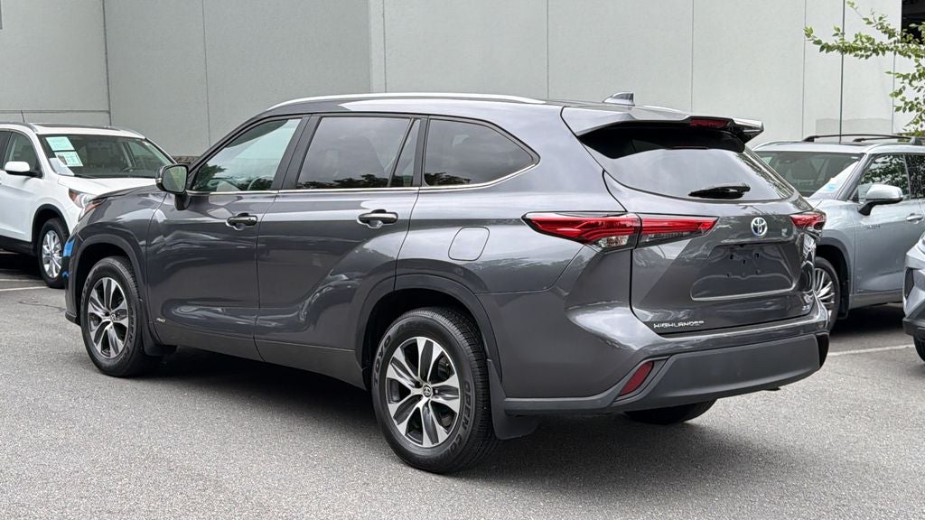2023 Toyota Highlander Hybrid XLE