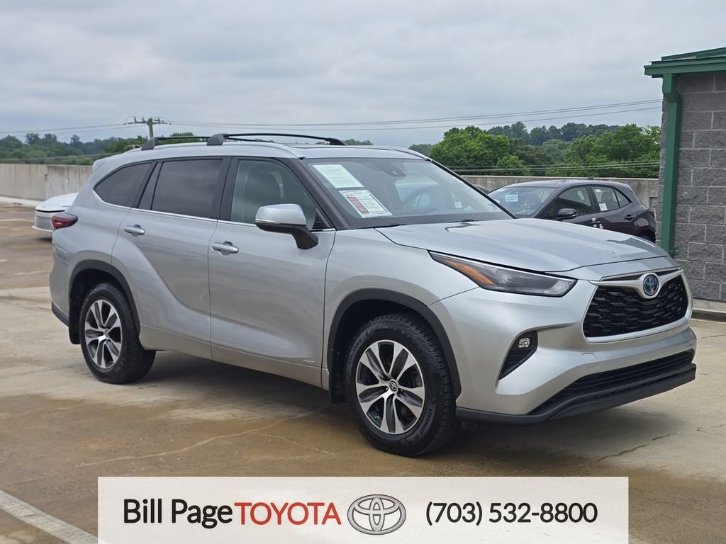 2024 Toyota Highlander Hybrid XLE