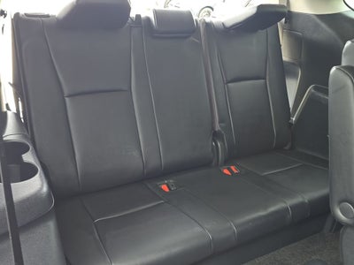 2024 Toyota Highlander Hybrid XLE