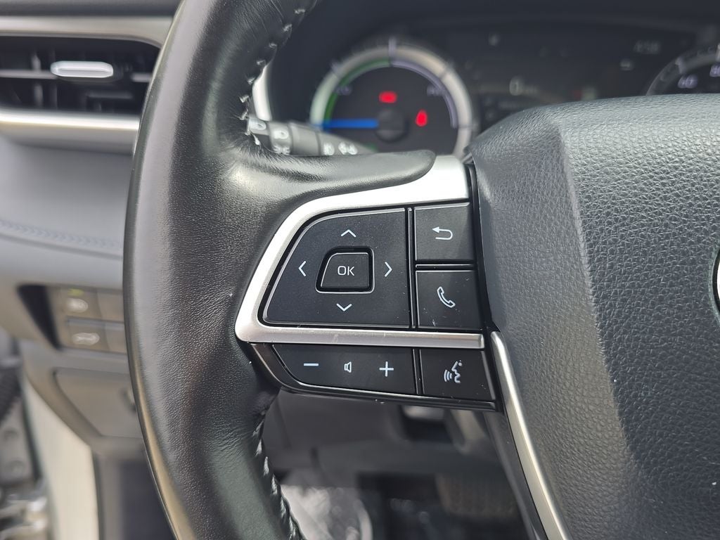 2024 Toyota Highlander Hybrid XLE