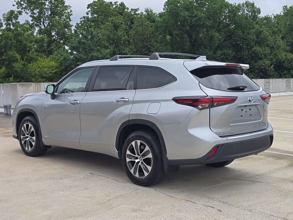 2024 Toyota Highlander Hybrid XLE