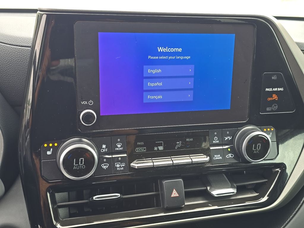2024 Toyota Highlander Hybrid XLE