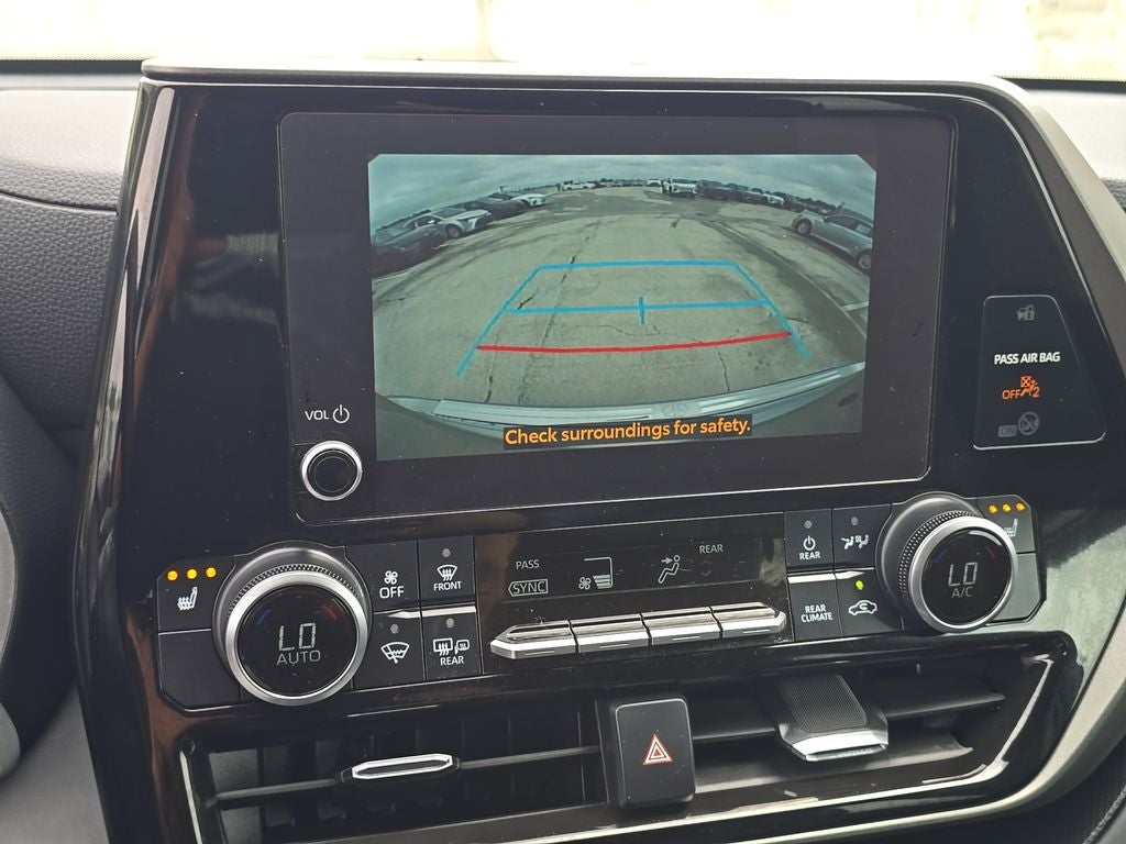 2024 Toyota Highlander Hybrid XLE