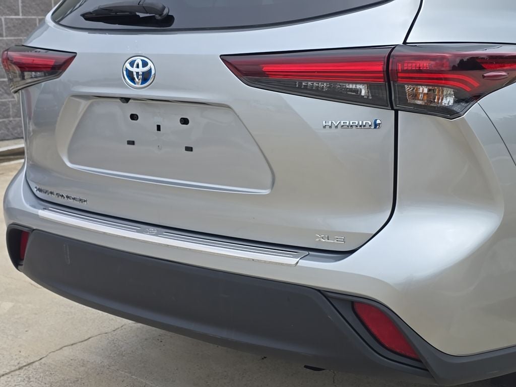 2024 Toyota Highlander Hybrid XLE