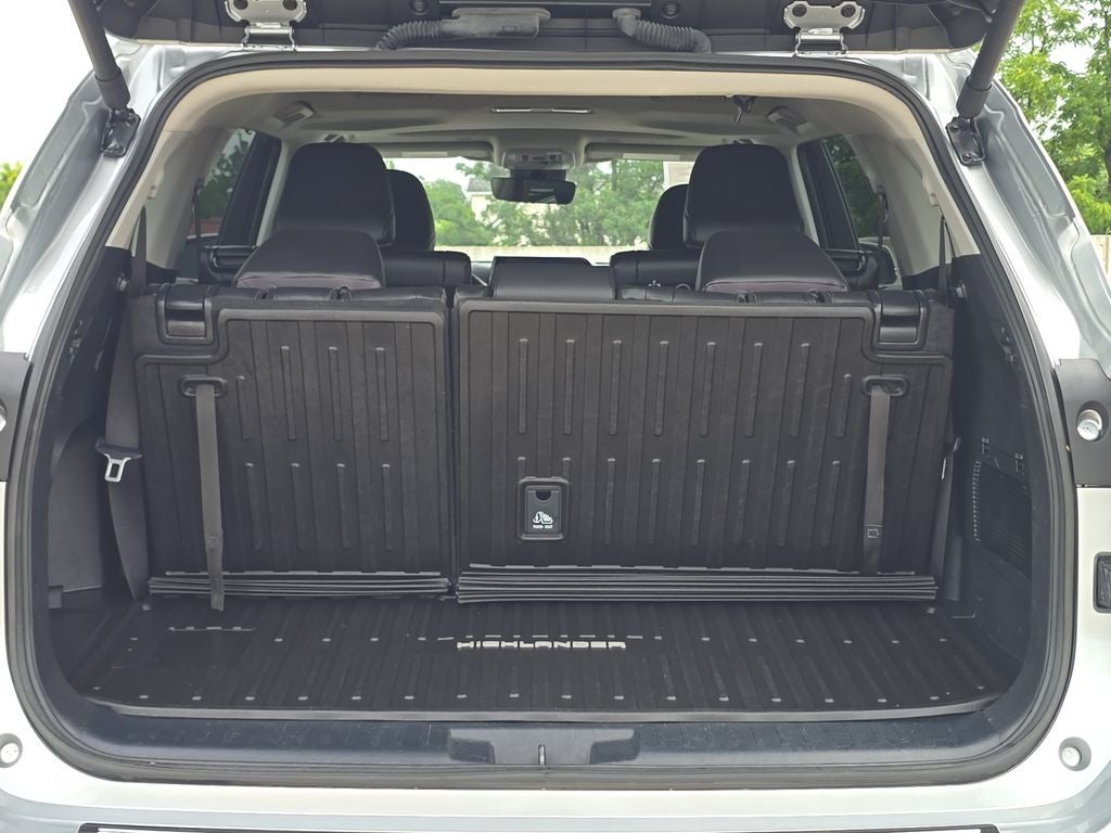 2024 Toyota Highlander Hybrid XLE