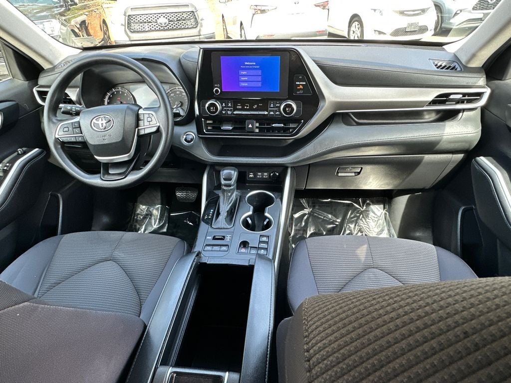 2023 Toyota Highlander L