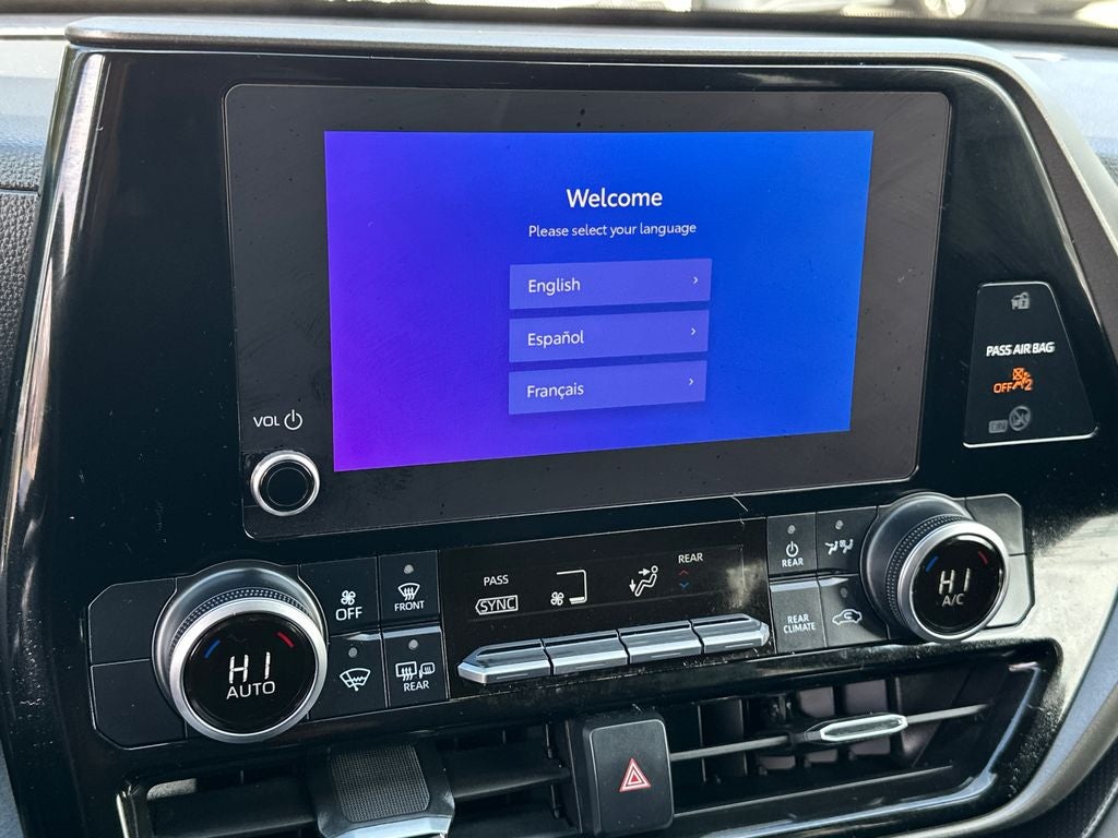 2023 Toyota Highlander L